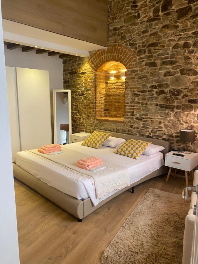 La Torre Di Borgunto - Piazza Grande Apartment Arezzo Luaran gambar