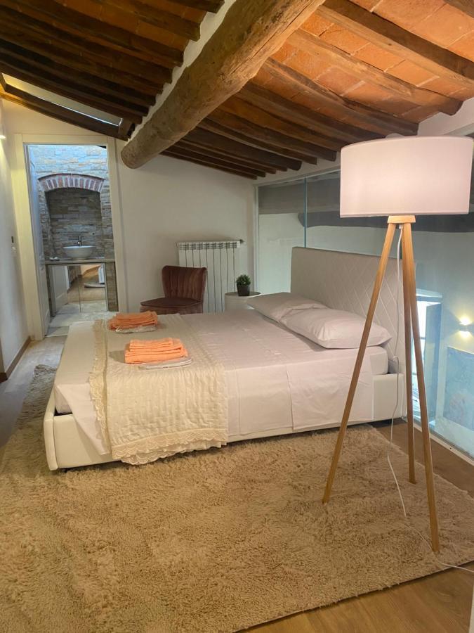 La Torre Di Borgunto - Piazza Grande Apartment Arezzo Luaran gambar