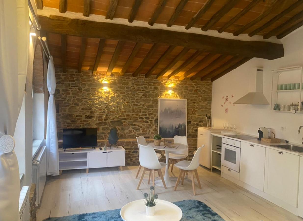 La Torre Di Borgunto - Piazza Grande Apartment Arezzo Luaran gambar