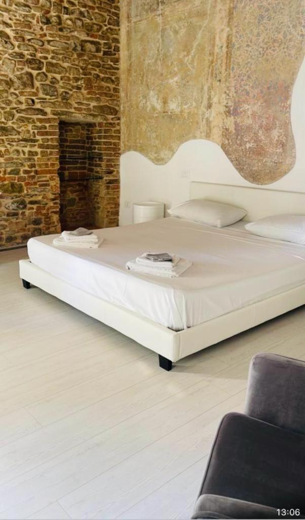 La Torre Di Borgunto - Piazza Grande Apartment Arezzo Luaran gambar